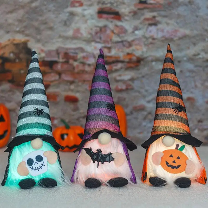 Halloween LED Gnome Decoration – Light-Up Witch Plush Doll with Hat & Pumpkin (Orange/Purple/Black)