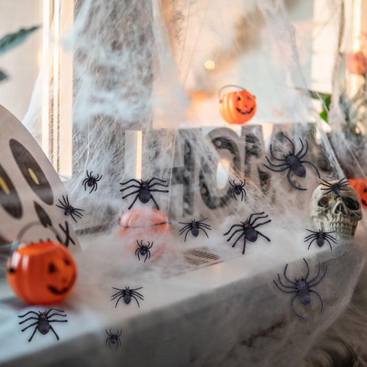 60PCS Black Plastic Spiders & Rings Halloween Prank Set